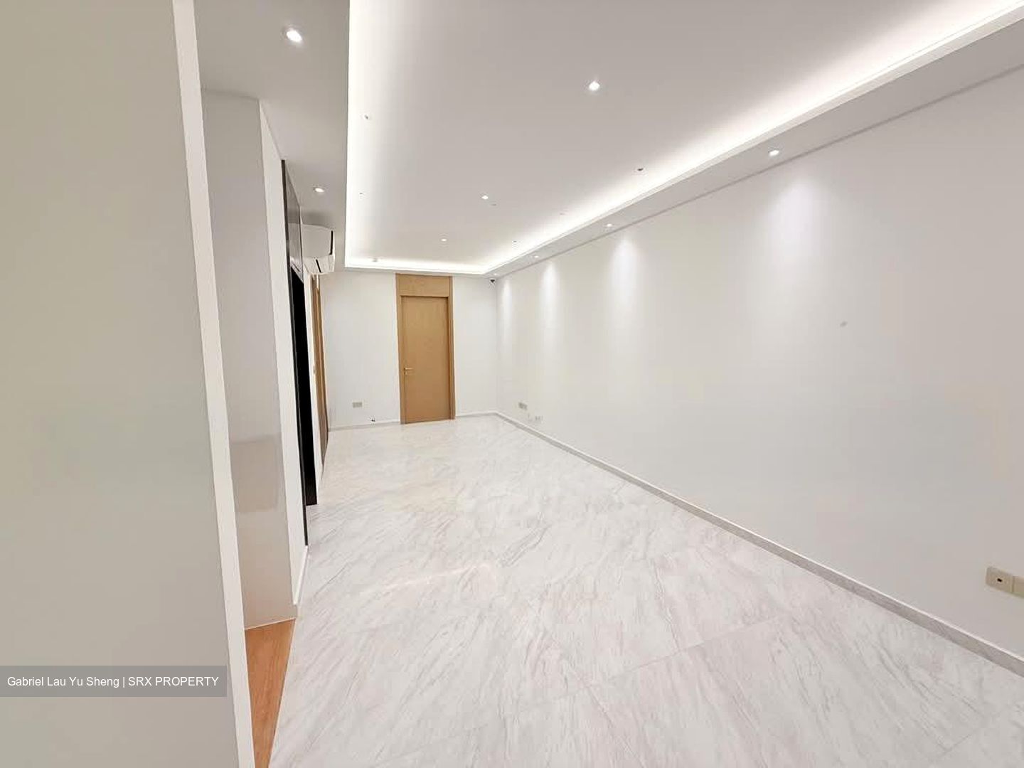 Shrewsbury Road (D11), Terrace #559696161